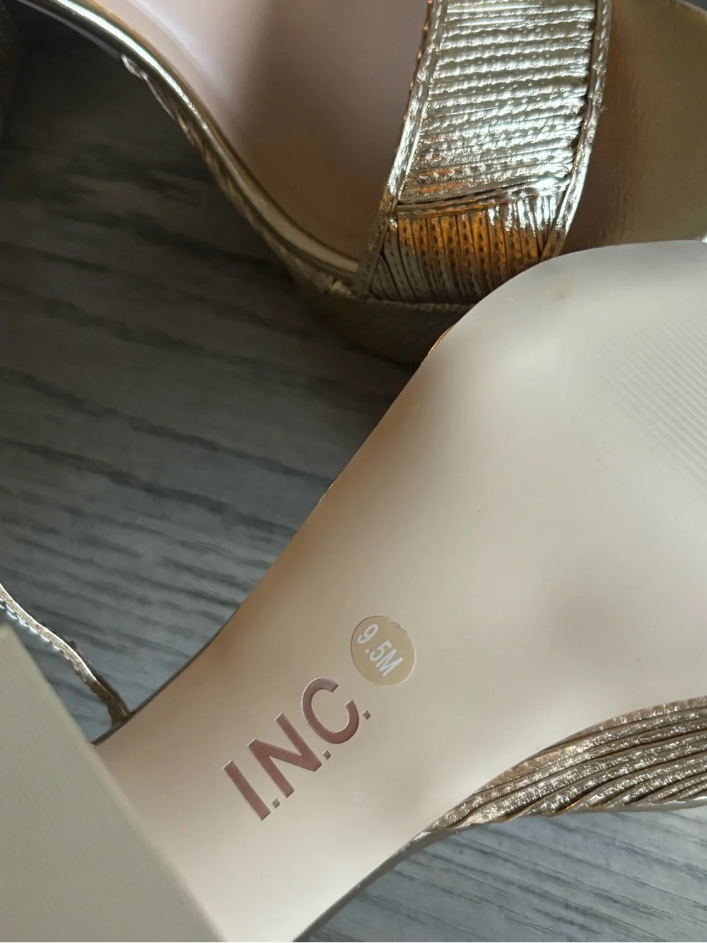 INC International Concepts Metallic Gold Platform Block Heel Sandals size 9.5